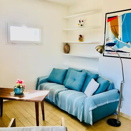 Apartment Airport
